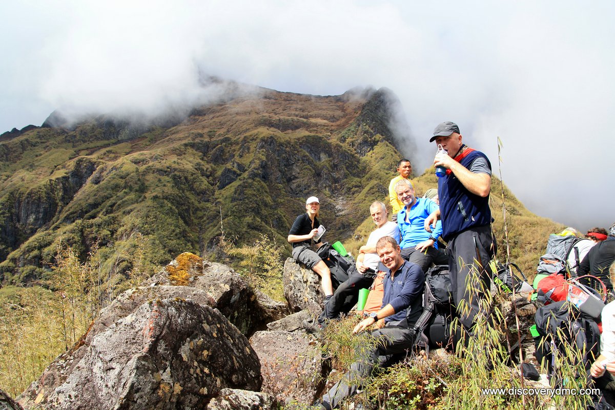 trekking in Myanmar ponyin razi trek